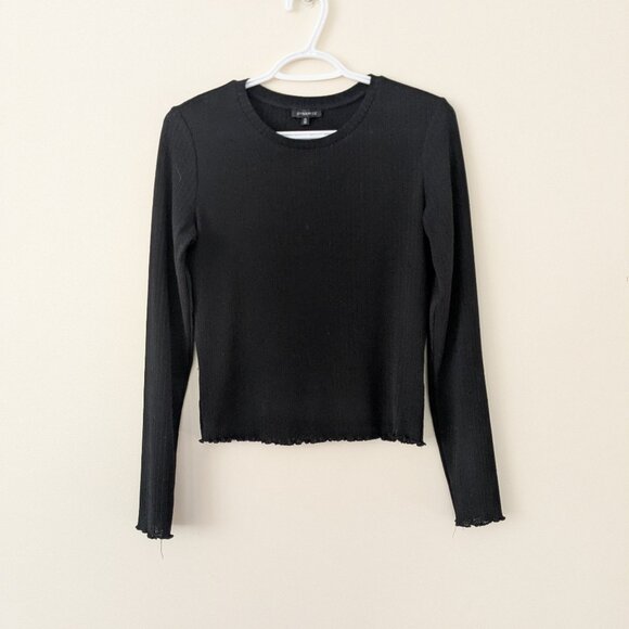 Flutter hem top - Picture 1 of 3